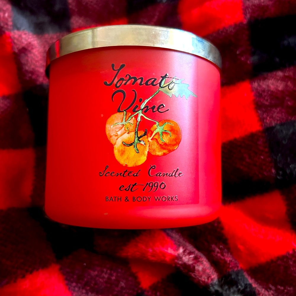 Tomato Vine 3 wick candle bath and body works